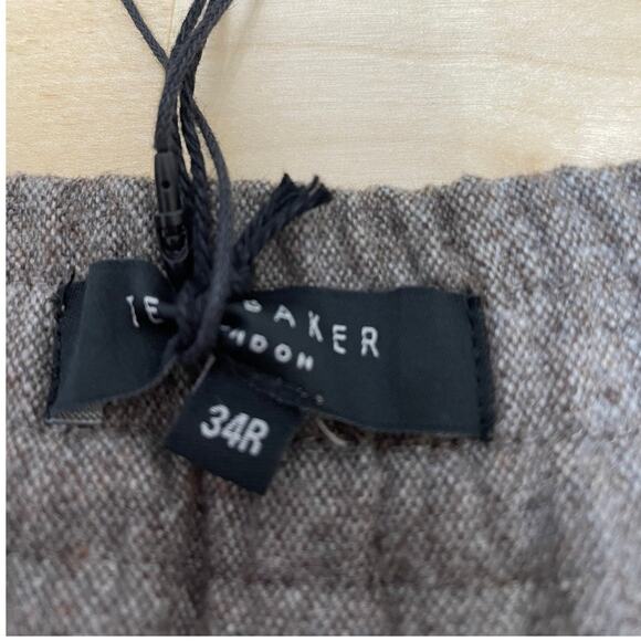 Ted Baker NWT Shuttle Leyden Flannel Brown Trousers Size 34R Flat Front Wool - Picture 6 of 11
